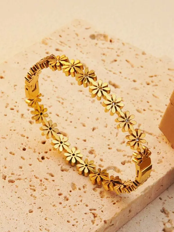 Flower_Carved_Anti_Tarnish_Gold_Plated_Bracelet