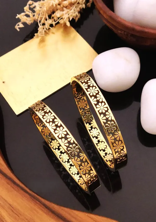 Flower_Engraved_Gold_Plate_Anti_Tarnish_Bracelet