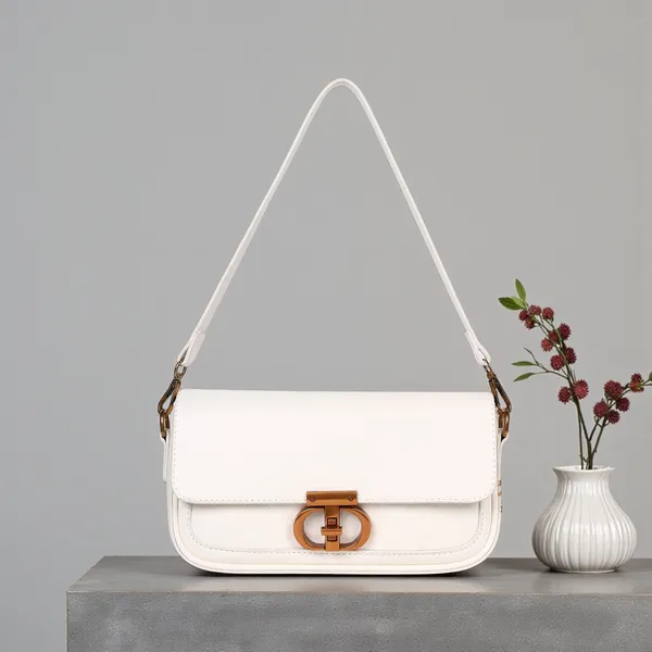 White_Elegant_Cally_Shoulder_Bag_&_Crossbody_Sling_(korean)
