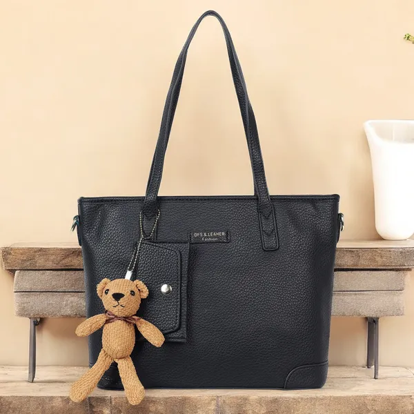 Ivory_Vegan_Leather_Tote_Bag_For_Women
