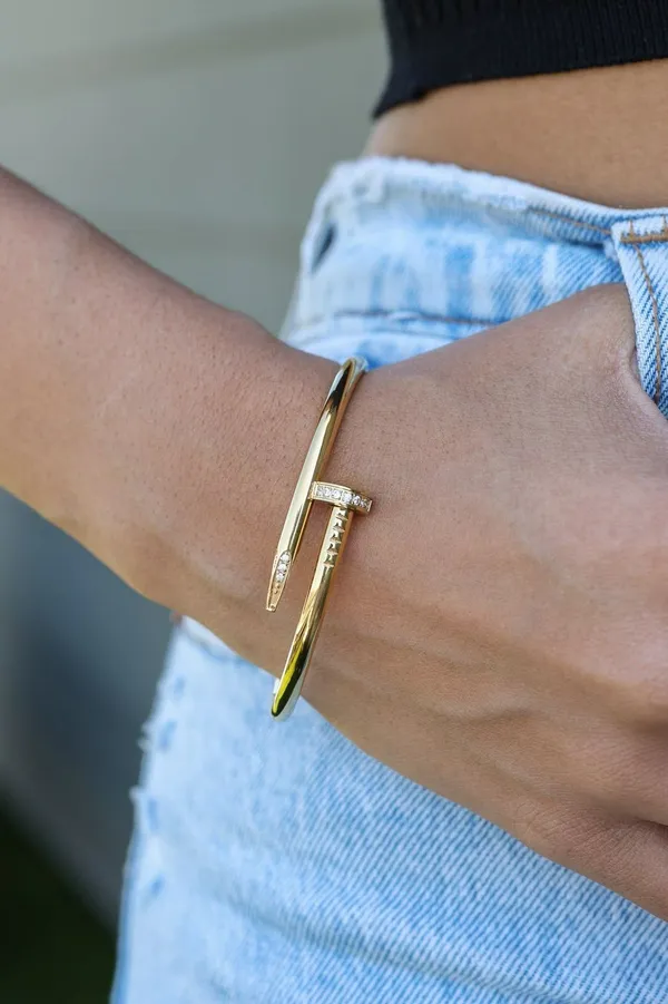 Nail_Zircon_Gold_Plated_Anti_Tarnish_Bracelet