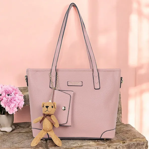 Ivory_Vegan_Leather_Tote_Bag_For_Women