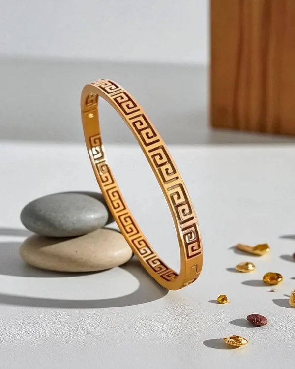 The_Maze_Charm_Bracelet_–_Chic._Modern._Anti-Tarnish