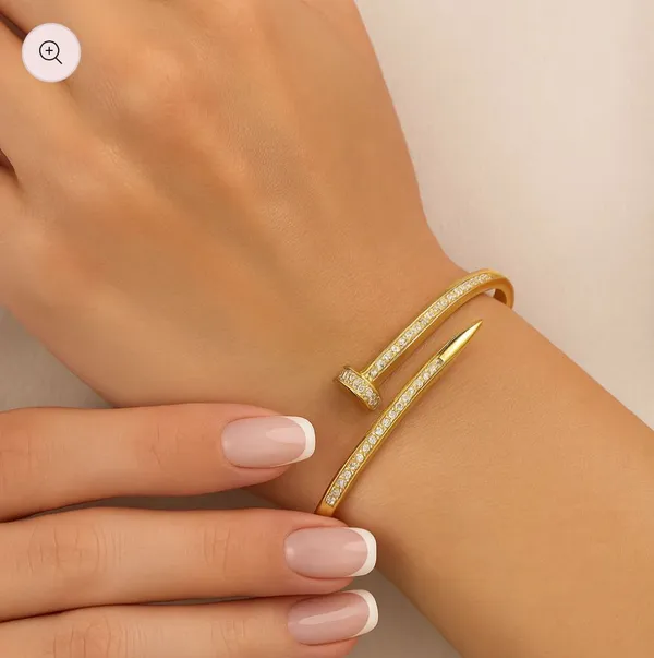 The_Must-Have_Luxe_Bracelet_Trio_🔥