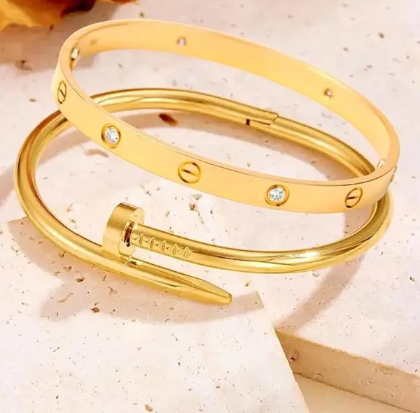 The_Viral_Duo_Bracelet_Charms