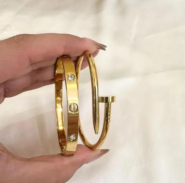 The_Viral_Duo_Bracelet_Charms
