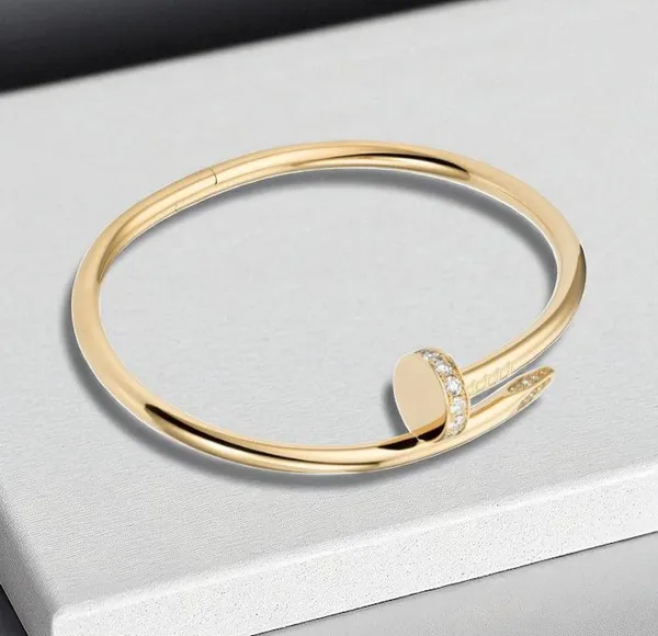 Viral_Combo_Anti_Tarnish_Charm_Bracelets