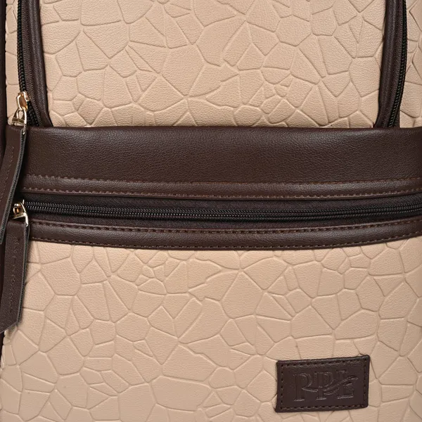 Compact_Women_Backpack_For_Travel_&_Daily_Use