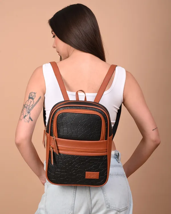 Compact_Women_Backpack_For_Travel_&_Daily_Use