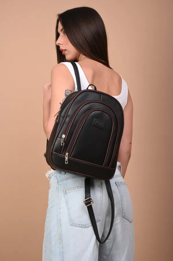 Compact_Women_Backpack_For_Travel_&_Daily_Use