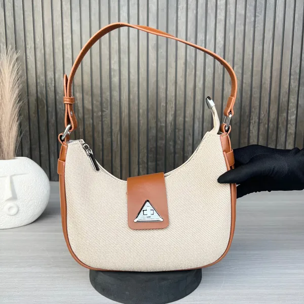 Tan_Classic_Adele_Canvas_Blended_Shoulder_Baguette