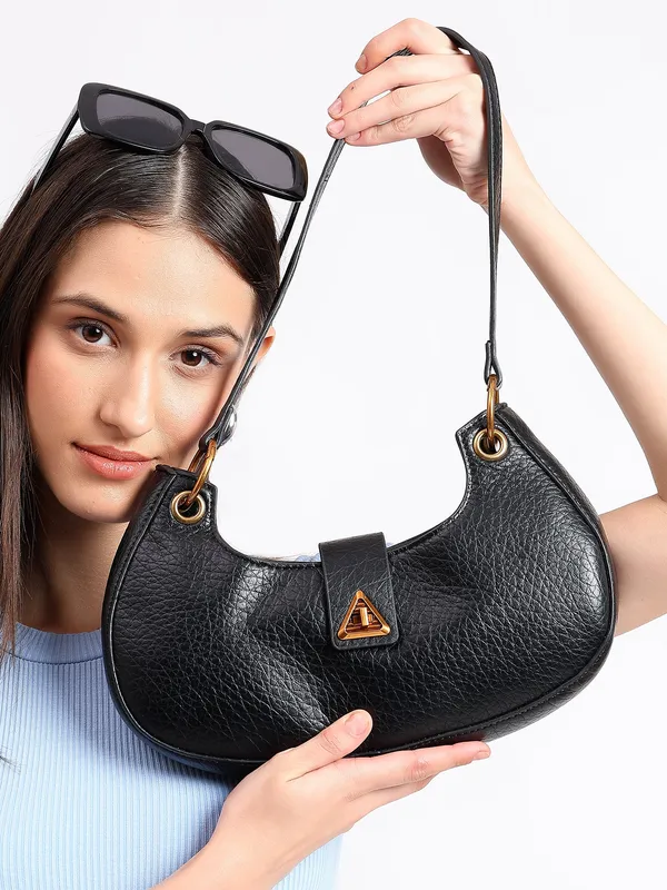 Black_Elegant_Miranda_Crescent_Shoulder_Baguette_With_Crossbody_Strap_(Miranda)