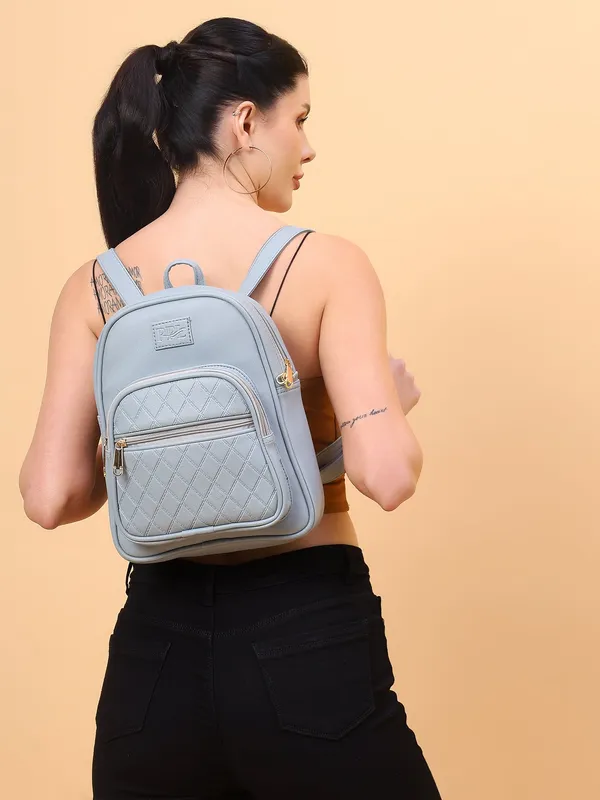 Compact_Women_Backpack_For_Travel_&_Daily_Use