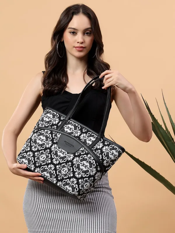 Kamaya_Black_Foral_Print_Canvas_Tote_Bag_for_Women_(Size_16")