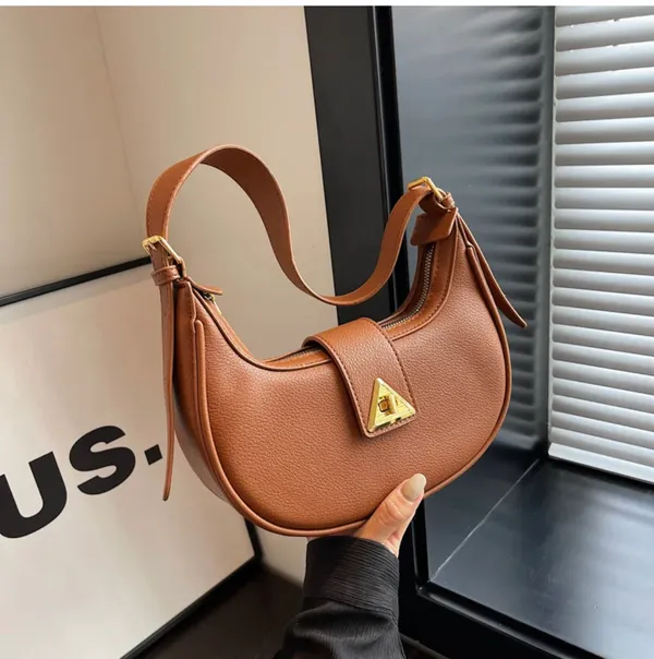Ela_Shoulder_Cum_Crossbody_Sling_Bag