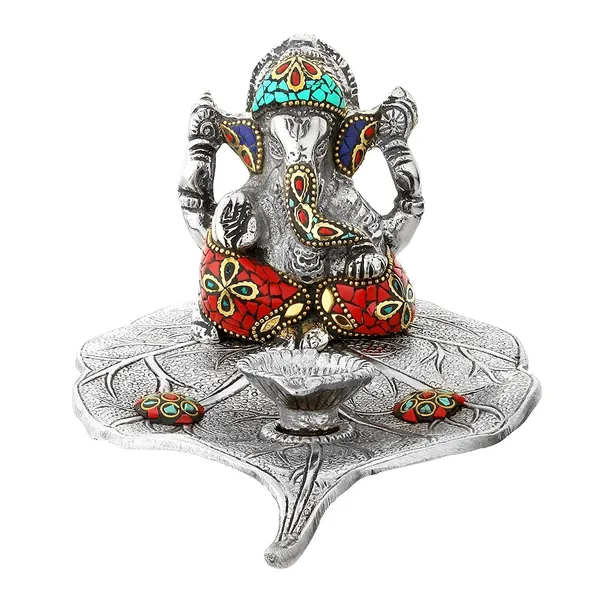 NEO_CLASSIC_Ganesh_Idol_on_Leaf_Deepak_Metal_Hand_Carved_Multicolor