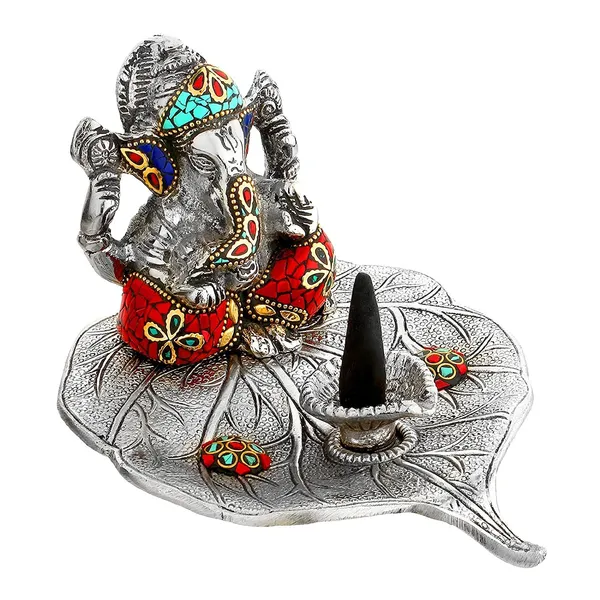 NEO_CLASSIC_Ganesh_Idol_on_Leaf_Deepak_Metal_Hand_Carved_Multicolor
