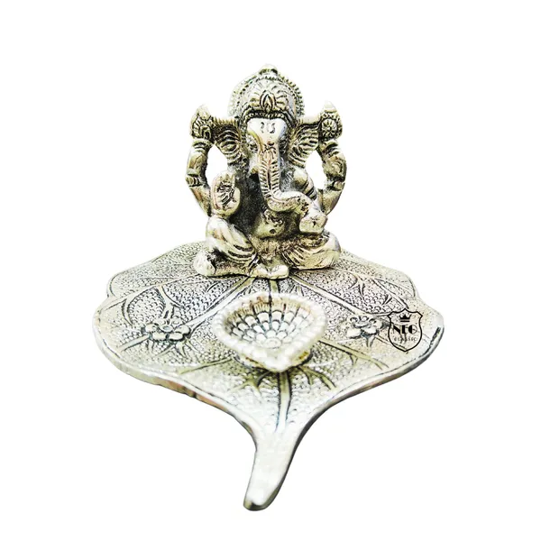 NEO_CLASSIC_Ganesh_Idol_on_Leaf_Deepak_with_Diya_|_Metal_Hand-Carved_Lord_Ganesha_Decorative_Showpiece_for_Home_Decor_&_Pooja