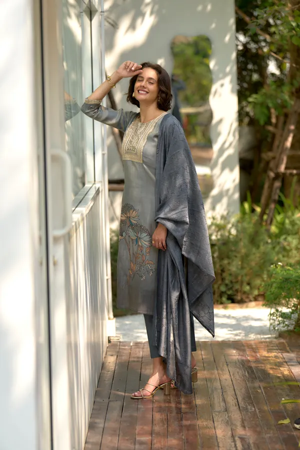 Grey_Viscose_Kurta,_Pant_&_Dupatta_Set_For_Women_&_Girls