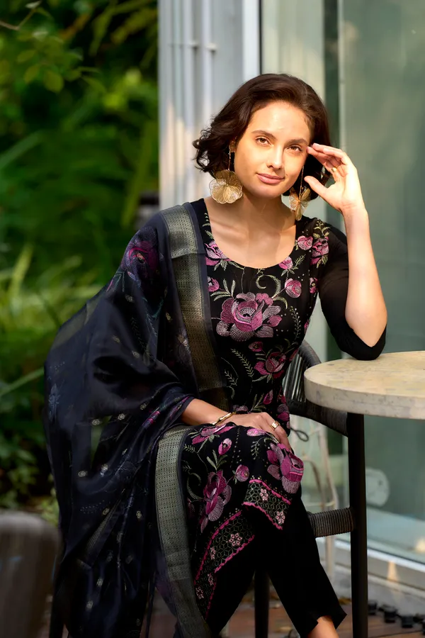 Black_Viscose_Kurta,_Pant_&_Dupatta_Set_For_Women_&_Girls
