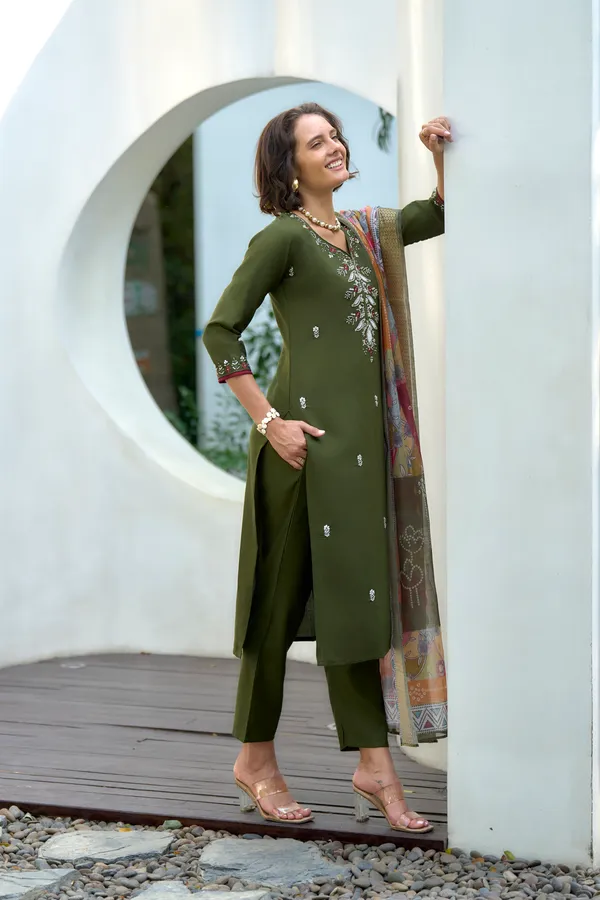 Green_Viscose_Kurta,_Pant_&_Dupatta_Set_For_Women_&_Girls