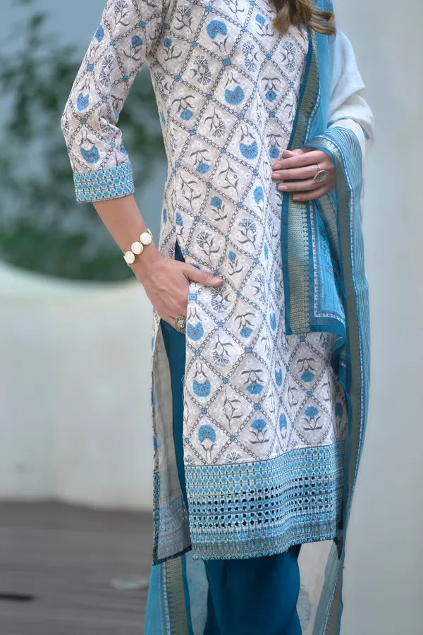 White_Viscose_Kurta,_Pant_&_Dupatta_Set_For_Women_&_Girls