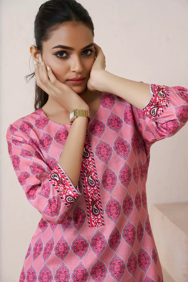 Pink_Cotton_Linen_Stylish_Handworked_Kurta_For_Women_&_Girls