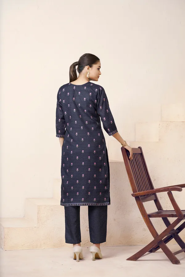 Black_Cotton_Linen_Stylish_Handworked_Kurta_For_Women_&_Girls