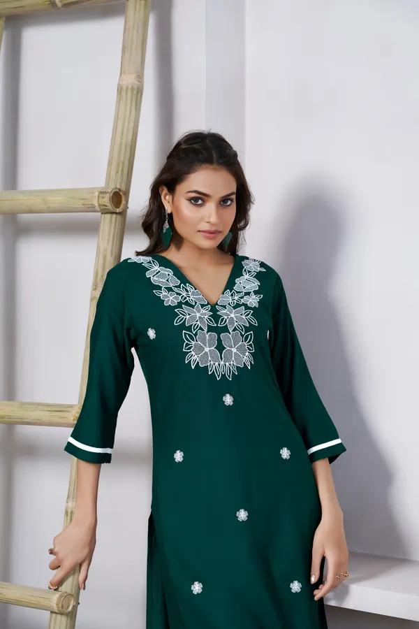 Green_Viscose_Rayon_Embroidery_Kurta_For_Women_&_Girls