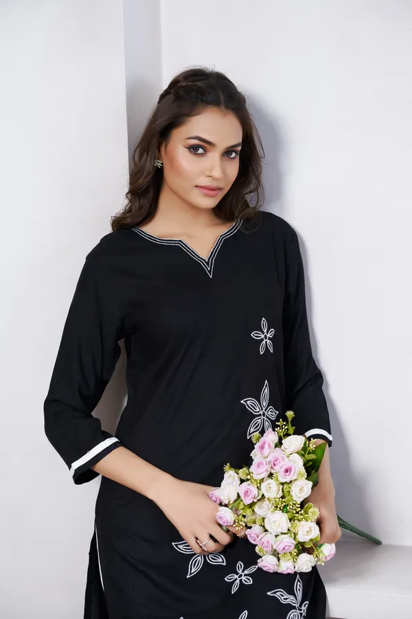 Black_Viscose_Rayon_Embroidery_Kurta_For_Women_&_Girls