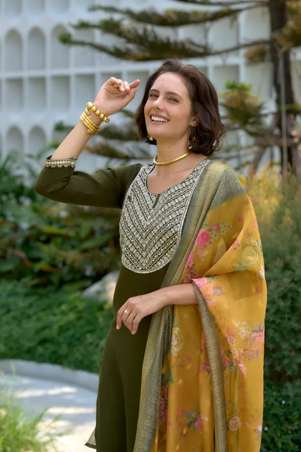 Green_Viscose_Kurta,_Pant_&_Dupatta_Set_For_Women_&_Girls