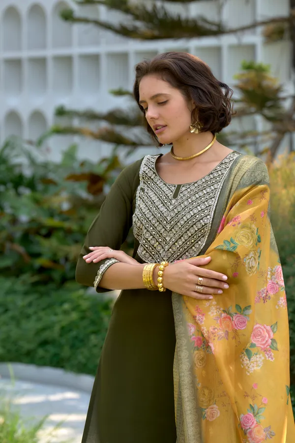 Green_Viscose_Kurta,_Pant_&_Dupatta_Set_For_Women_&_Girls
