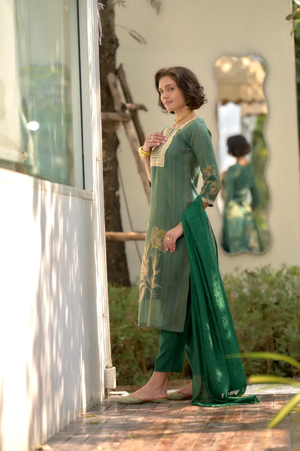Green_Viscose_Kurta,_Pant_&_Dupatta_Set_For_Women_&_Girls