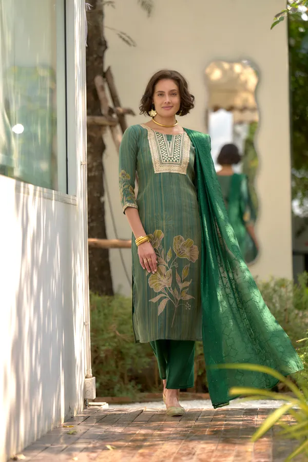 Green_Viscose_Kurta,_Pant_&_Dupatta_Set_For_Women_&_Girls