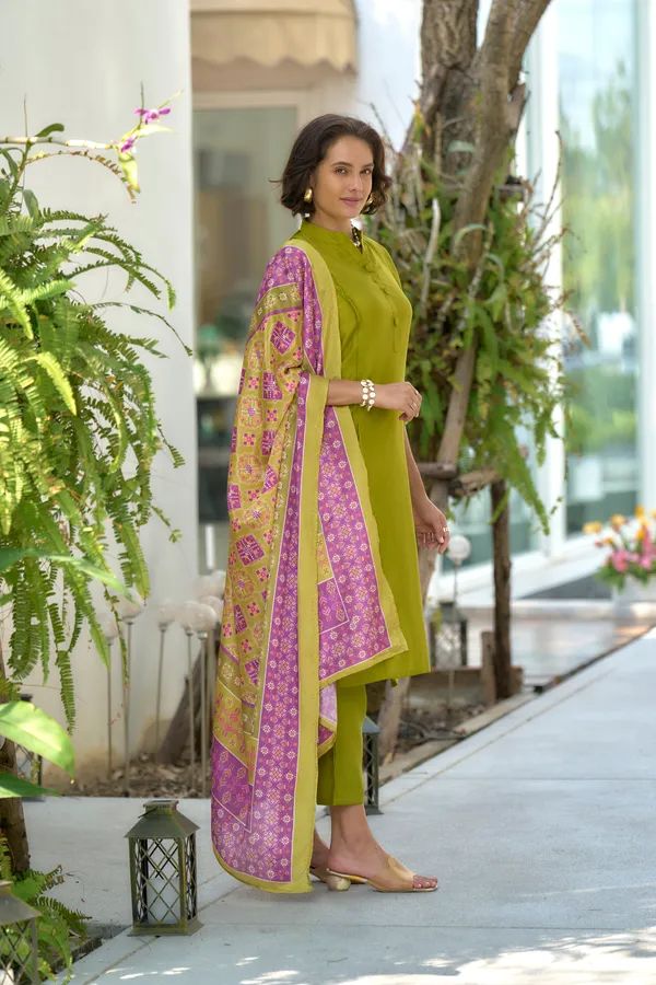 Green_Viscose_Kurta,_Pant_&_Dupatta_Set_For_Women_&_Girls