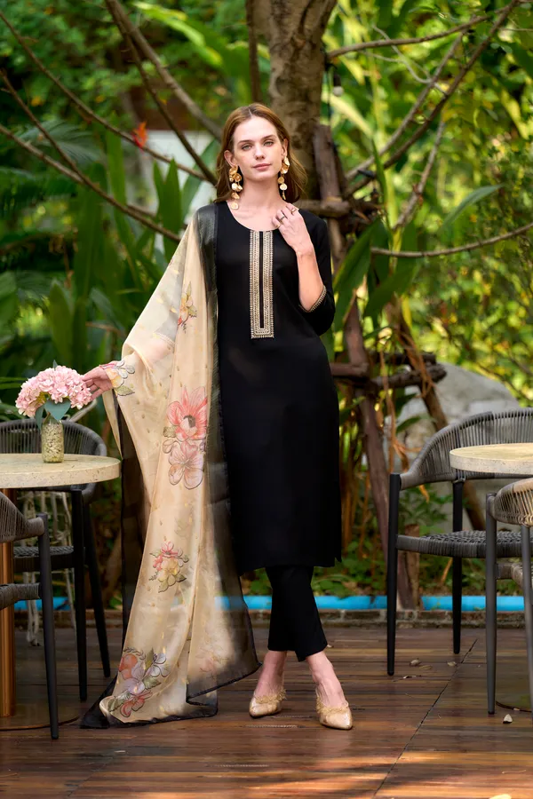 Black_Viscose_Kurta,_Pant_&_Dupatta_Set_For_Women_&_Girls