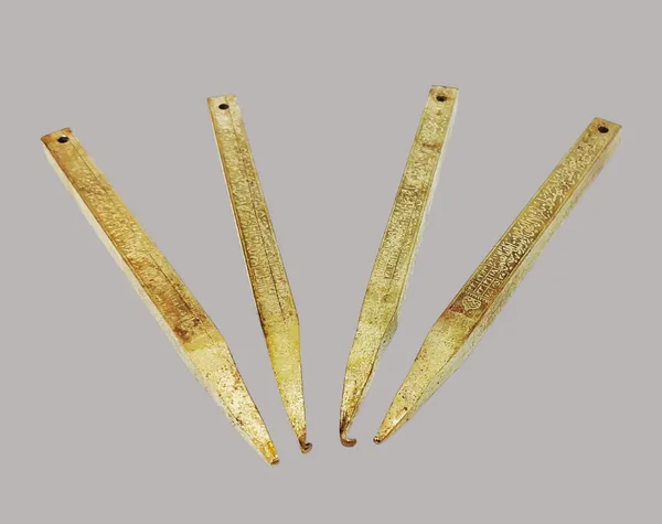 Gold_Sulemani_Hifazati_Nails_Keilen_For_Home_Protection_4_Pc