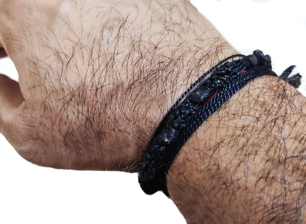 Black_Original_Bhairo_Ji_Banaras_Dhaga_Buri_Nazar_Battu_Kala_Dhaga_Raksha_Sutra_For_All_Family_Members_(5_Piece)
