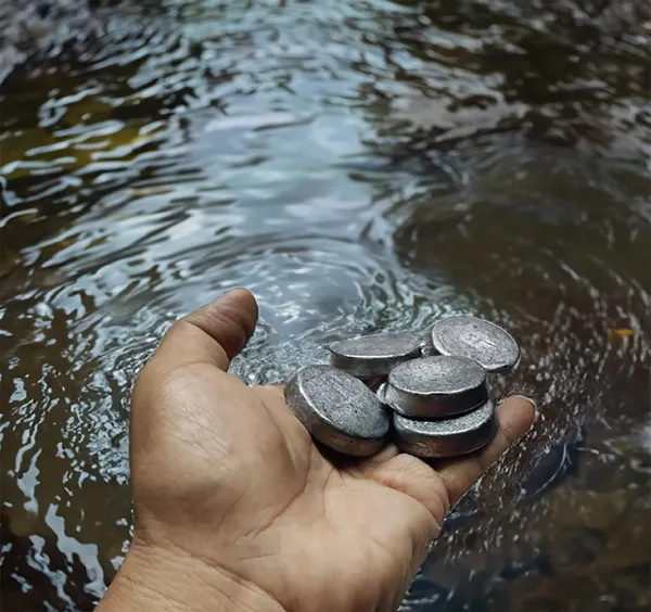 Silver_Ranga_Sikka_Lead_Coin_For_Rahu_Dosh_Shanti_For_Floating_In_Water(5)_Pc