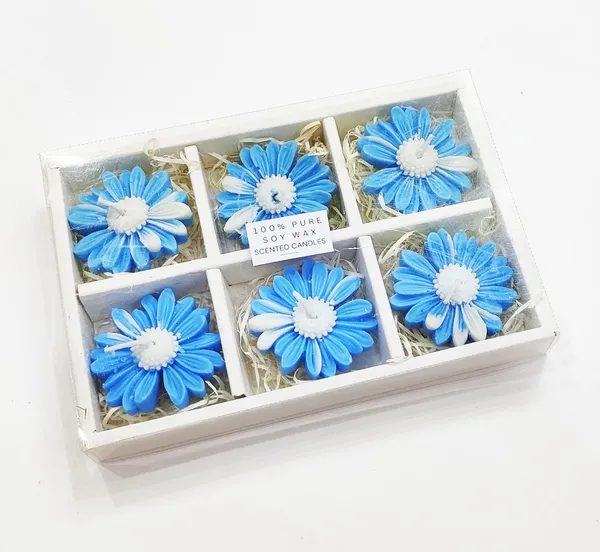 Set_of_6_Blue_Daisy_Scented_Floating_Wax_Candles_For_Festive_Gifting_And_Home_Decoration