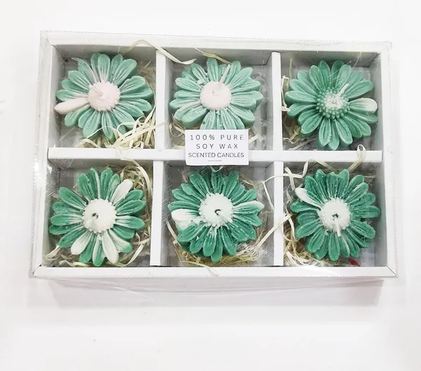 Green_Diwali_Decorative_Daisy_Floating_Full_Scented_Soy_Wax_Candle_For_Festive_Gifting_And_Home_Decoration_Set_Of_6