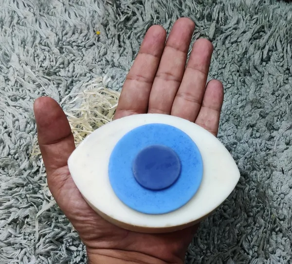 White_Blue_Diwali_Decorative_Evil_Eye_Buri_Nazar_Soy_Wax_Candle_For_Festive_Gifting_And_Home_Decoration_1_Pc