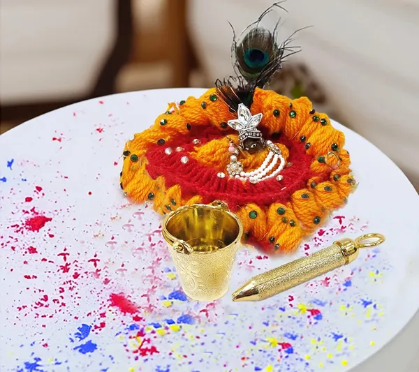 Laddu_Bal_Gopal_Small_Bucket_And_Pichkari_For_Holi_Festival_Plastic_Toy,_Beautiful_Golden_Work_(1_Set)_Random_Color