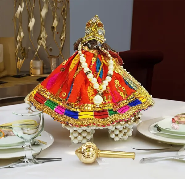 Golden_Pure_Brass_Made_Hanuman_Ji_Small_Gada_For_Keeping_In_Home_Temple_Or_Gifting_To_Bajrangbali_(30_Gram_Approx_2_Inch)