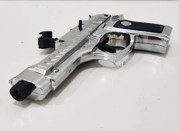 Heavy_One_Steel_fighter_Diwali_Toy_Gun_For_kids_Compatible_with_Paper_Roll_Cap_(_not_included)