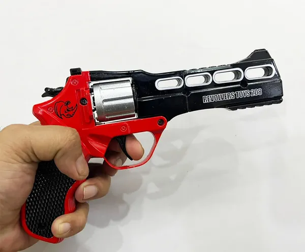 Metal_Toy_Revolver_Cap_Gun_for_Kids_|_Realistic_Style_Toy_Gun_with_Cap_Ring_Loading