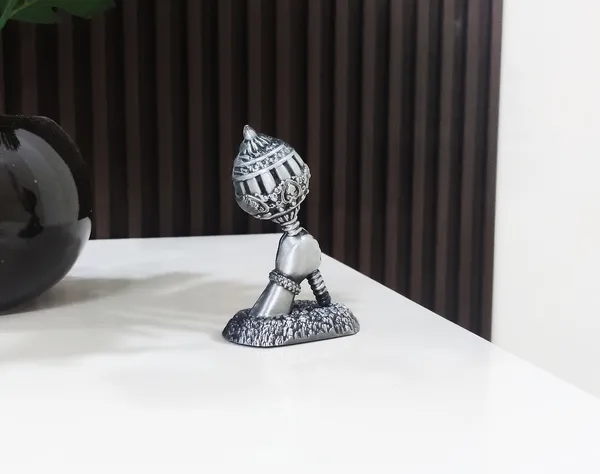 Metallic_Hanuman_Ji_Small_Gada_for_Keeping_in_Home_Temple||_Car_Dashboard_or_Gifting_to_Bajrangbali_(120_gram_Approx_3_inch)_Silver_Color