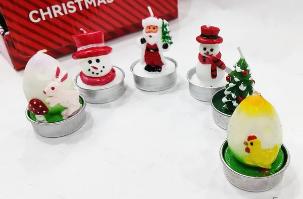 Multicolor_6_Piece_Miniature_Christmas_Tea_Light_Candle_Set_Mix_Figures_Santa_Claus_For_Christmas_Home_Decorations_(6_Piece)