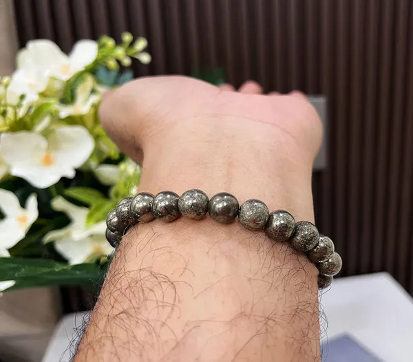 Original_Pyrite_Crystal_Bracelet_for_Men_&_Women_|_Natural_Money_Magnet_Stone_for_Wealth,_Abundance_&_Prosperity_|_Healing_Energy_Beads_(8mm)