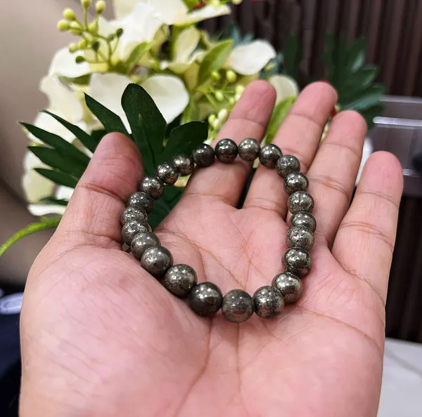 Original_Pyrite_Crystal_Bracelet_for_Men_&_Women_|_Natural_Money_Magnet_Stone_for_Wealth,_Abundance_&_Prosperity_|_Healing_Energy_Beads_(8mm)